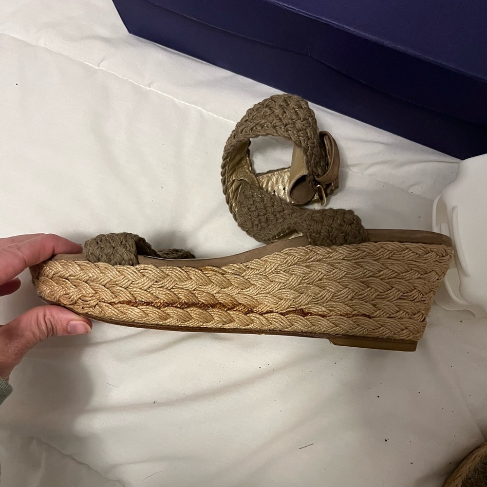 Stuart Weitzman Alexlo Swamp Crochet Espadrille Wedge Sandals - Picture 4 of 11